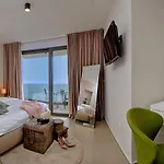 Βίλα Luxury Happiness Private Pool, Jacuzzi, Sauna & Gym Near The *