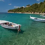 Luxury Happiness Private Pool, Jacuzzi, Sauna & Gym Near The *