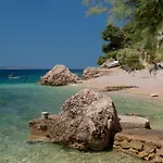 Βίλα Luxury Happiness Private Pool, Jacuzzi, Sauna & Gym Near The Stanici
