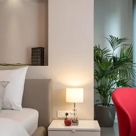 Luxury Happiness Private Pool, Jacuzzi, Sauna & Gym Near The *