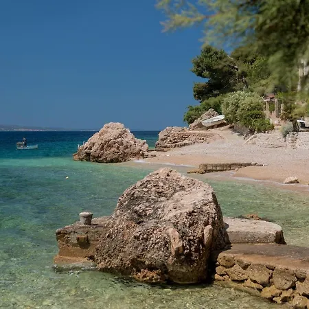Villa Luxury Happiness Private Pool, Jacuzzi, Sauna & Gym Near The Stanici
